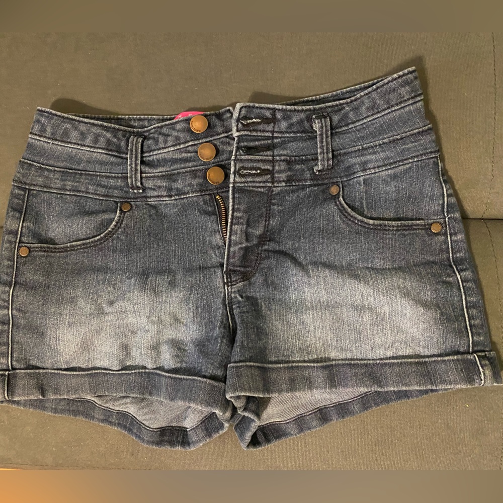 Tinseltown Jean Short